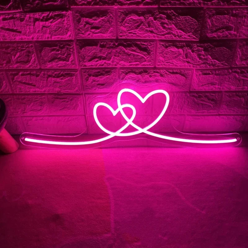 Neon LED Podwójne Serce – Dekoracja Ścienna Pink
