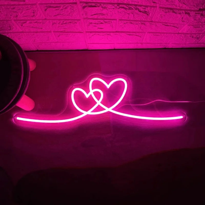 Neon LED Podwójne Serce – Dekoracja Ścienna Pink
