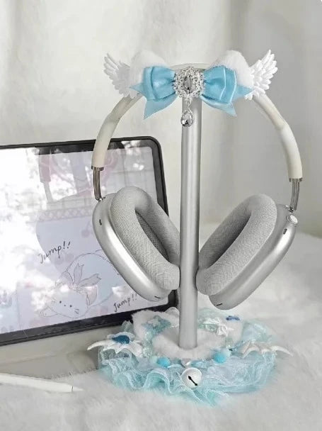 Puchaty Stojak na Słuchawki – Kawaii Organizer Biurkowy